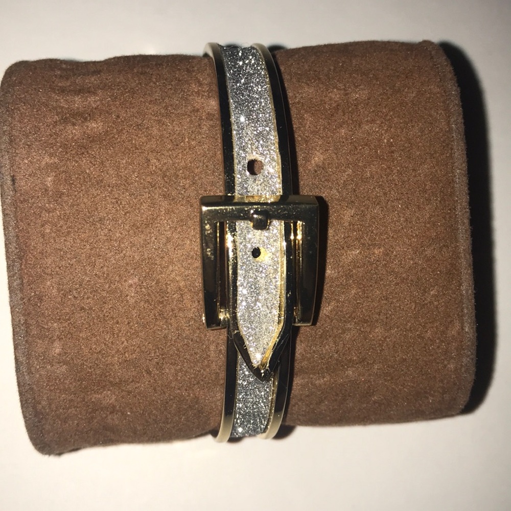 🎀 Silver glitter and gold belt-design bracelet
